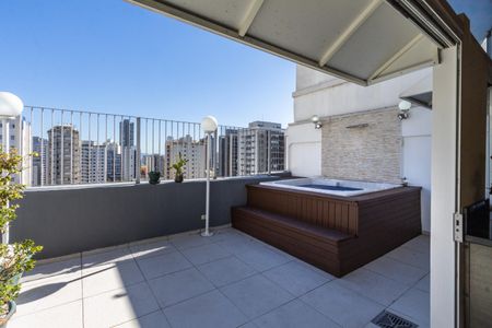 Apartamento à venda com 267m², 5 quartos e 3 vagas Apartamento à venda com 267m², 5 quartos e 3 vagasRooftop - Terraço
