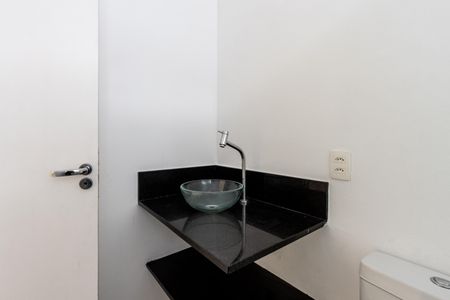 Apartamento à venda com 267m², 5 quartos e 3 vagas Apartamento à venda com 267m², 5 quartos e 3 vagasRooftop - Quarto 1 - Banheiro da Suite
