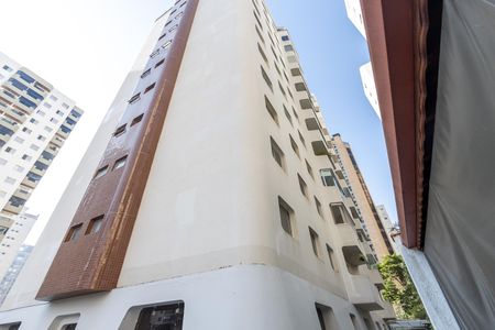 Apartamento à venda com 267m², 5 quartos e 3 vagas Apartamento à venda com 267m², 5 quartos e 3 vagasFachada do Bloco