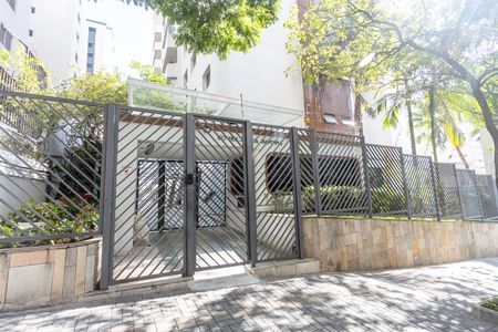 Apartamento à venda com 267m², 5 quartos e 3 vagas Apartamento à venda com 267m², 5 quartos e 3 vagasFachada do Condomínio