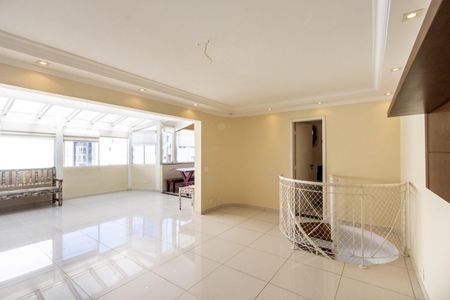 Apartamento à venda com 267m², 5 quartos e 3 vagas Apartamento à venda com 267m², 5 quartos e 3 vagasRooftop - Sala
