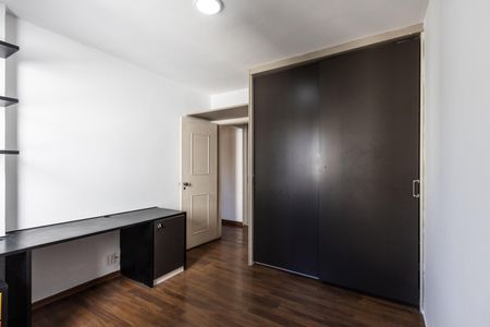 Quarto 4 de apartamento para alugar com 5 quartos, 267m² em Perdizes, São Paulo