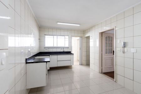 Apartamento à venda com 267m², 5 quartos e 3 vagas Apartamento à venda com 267m², 5 quartos e 3 vagasCozinha