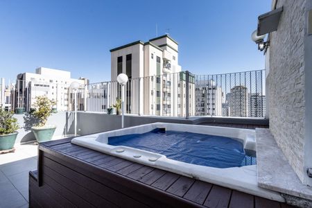 Apartamento à venda com 267m², 5 quartos e 3 vagas Apartamento à venda com 267m², 5 quartos e 3 vagasRooftop - Terraço
