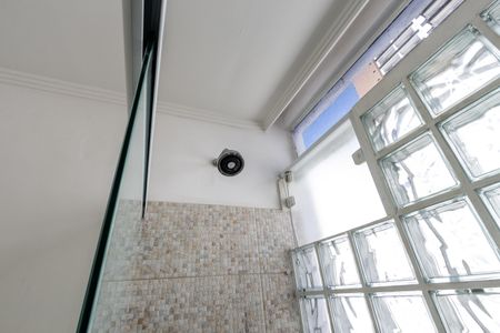 Apartamento à venda com 267m², 5 quartos e 3 vagas Apartamento à venda com 267m², 5 quartos e 3 vagasRooftop - Quarto 1 - Banheiro da Suite