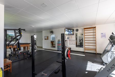 Apartamento à venda com 267m², 5 quartos e 3 vagas Apartamento à venda com 267m², 5 quartos e 3 vagasAcademia