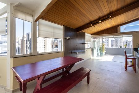 Apartamento à venda com 267m², 5 quartos e 3 vagas Apartamento à venda com 267m², 5 quartos e 3 vagasRooftop - Sala Gourmet