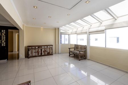 Apartamento à venda com 267m², 5 quartos e 3 vagas Apartamento à venda com 267m², 5 quartos e 3 vagasRooftop - Sala