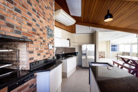 Apartamento à venda com 267m², 5 quartos e 3 vagas Apartamento à venda com 267m², 5 quartos e 3 vagasRooftop - Sala Gourmet