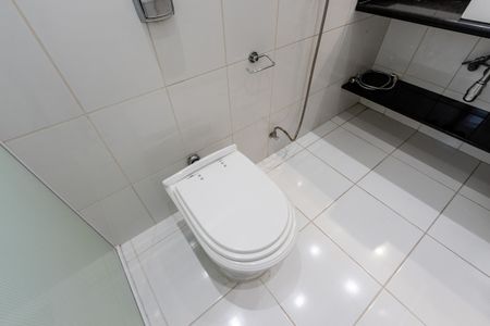 Quarto 2 - Banheiro da Suite de apartamento para alugar com 5 quartos, 267m² em Perdizes, São Paulo