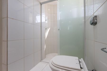 Apartamento à venda com 267m², 5 quartos e 3 vagas Apartamento à venda com 267m², 5 quartos e 3 vagasBanheiro da Suíte