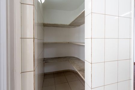 Apartamento à venda com 267m², 5 quartos e 3 vagas Apartamento à venda com 267m², 5 quartos e 3 vagasCozinha
