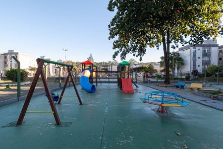 Apartamento para alugar com 54m², 2 quartos e 2 vagas Apartamento para alugar com 54m², 2 quartos e 2 vagasÁrea comum - Playground