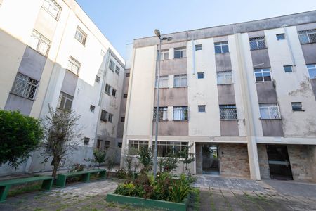 Fachada de apartamento para alugar com 2 quartos, 54m² em Santa Terezinha, Belo Horizonte