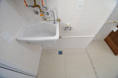 Apartamento para alugar com 60m², 2 quartos e 1 vagaÁrea de Serviço
