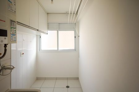 Apartamento à venda com 62m², 2 quartos e 1 vaga Apartamento à venda com 62m², 2 quartos e 1 vagaÁrea de Serviço
