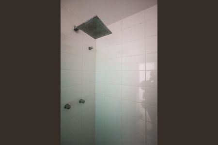 Banheiro Social de apartamento para alugar com 2 quartos, 62m² em Jardim Marajoara, São Paulo