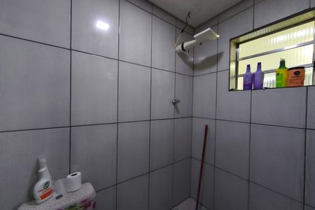 Casa à venda com 150m², 2 quartos e 1 vagaLavabo