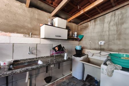 Casa à venda com 150m², 2 quartos e 1 vagaÁrea de Serviço