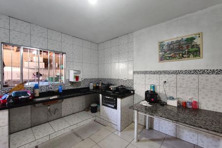 Casa à venda com 150m², 2 quartos e 1 vagaCozinha 
