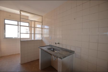 Cozinha e Área de Serviço de apartamento para alugar com 2 quartos, 60m² em Praça Seca, Rio de Janeiro