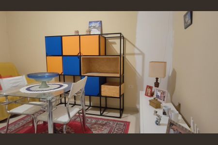 Casa à venda com 11 quartos, 200m² em Conjunto Promorar Estrada da Parada, São Paulo