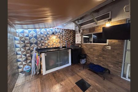 Casa de condomínio para alugar com 84m², 3 quartos e 2 vagasÁrea externa