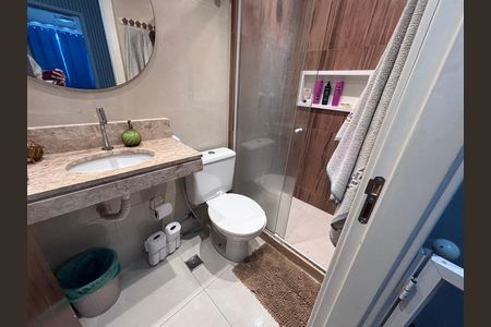 Casa de condomínio para alugar com 84m², 3 quartos e 2 vagasBanheiro