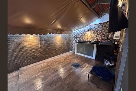 Casa de condomínio para alugar com 84m², 3 quartos e 2 vagasÁrea externa