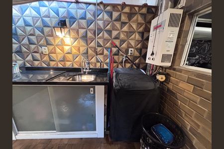 Casa de condomínio para alugar com 84m², 3 quartos e 2 vagasÁrea de Serviço