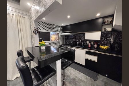 Casa de condomínio para alugar com 84m², 3 quartos e 2 vagasCozinha