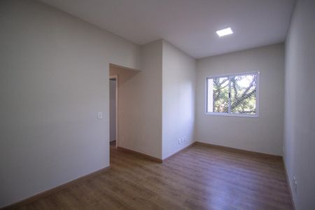 Sala  de apartamento para alugar com 2 quartos, 53m² em Além Ponte, Sorocaba