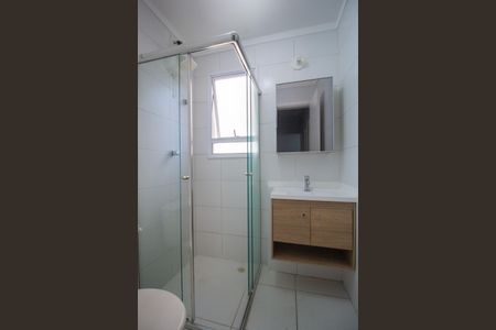 Banheiro de apartamento para alugar com 2 quartos, 53m² em Além Ponte, Sorocaba