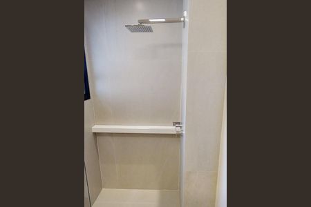 Apartamento à venda com 68m², 2 quartos e 1 vaga Apartamento à venda com 68m², 2 quartos e 1 vagaBanheiro
