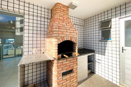 Apartamento à venda com 259m², 4 quartos e 3 vagas Apartamento à venda com 259m², 4 quartos e 3 vagasChurrasqueira