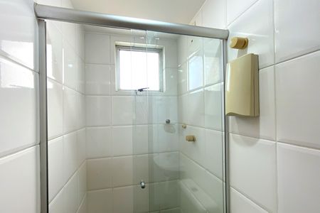 Apartamento à venda com 259m², 4 quartos e 3 vagas Apartamento à venda com 259m², 4 quartos e 3 vagasBanheiro de serviço
