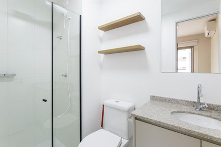 Apartamento para alugar com 28m², 1 quarto e sem vaga Apartamento para alugar com 28m², 1 quarto e sem vagaBanheiro da Suíte
