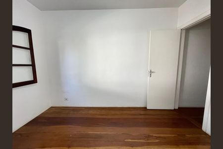 Casa para alugar com 100m², 2 quartos e 2 vagas Casa para alugar com 100m², 2 quartos e 2 vagasQuarto 1