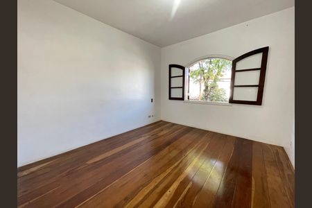 Casa para alugar com 100m², 2 quartos e 2 vagas Casa para alugar com 100m², 2 quartos e 2 vagasQuarto 1
