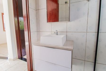 Casa para alugar com 90m², 2 quartos e sem vagaBanheiro