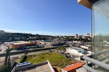 Apartamento à venda com 64m², 2 quartos e 1 vaga