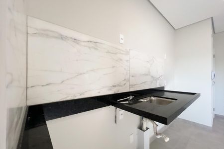 Apartamento à venda com 2 quartos, 64m² em Vila Angeli, Valinhos