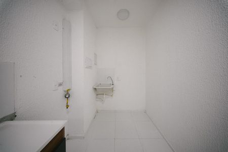 Apartamento para alugar com 33m², 2 quartos e sem vaga Apartamento para alugar com 33m², 2 quartos e sem vagaCozinha e Área de Serviço
