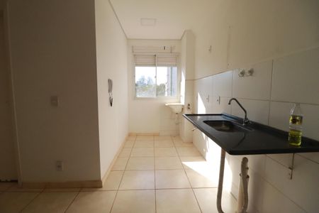 Cozinha  de apartamento para alugar com 2 quartos, 48m² em Jardim Florestan Fernandes, Ribeirão Preto