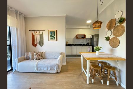 Apartamento para alugar com 42m², 2 quartos e sem vaga Apartamento para alugar com 42m², 2 quartos e sem vagaSala