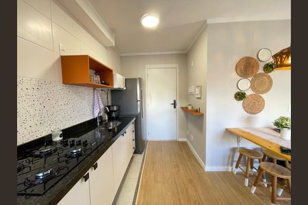 Apartamento para alugar com 42m², 2 quartos e sem vaga Apartamento para alugar com 42m², 2 quartos e sem vagaCozinha e Área de Serviço