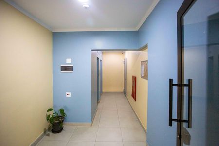 Apartamento à venda com 74m², 3 quartos e 1 vagaHall social