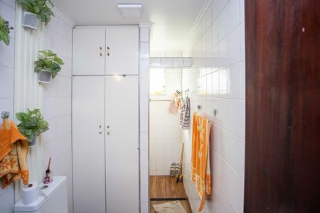 Apartamento à venda com 74m², 3 quartos e 1 vagaBanheiro