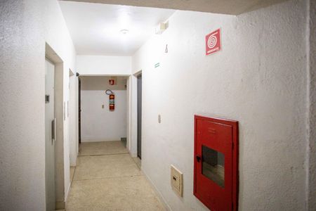 Apartamento à venda com 74m², 3 quartos e 1 vagaHall social