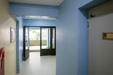 Apartamento à venda com 74m², 3 quartos e 1 vagaHall social